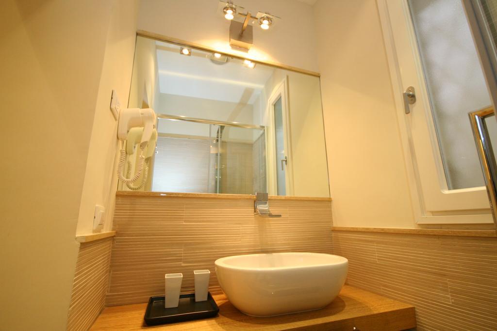 Campo Dei Fiori Modern Apartment With Terrace Roma Eksteriør bilde